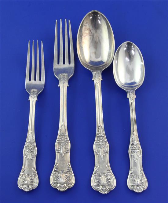 Sixteen items of Victorian silver Queens pattern flatware, 42.5 oz.